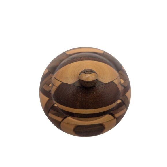 Intricately Handcrafted Wooden Decorative Lidded Bowl With Unique Zigzag Pattern - Picture 3 of 16